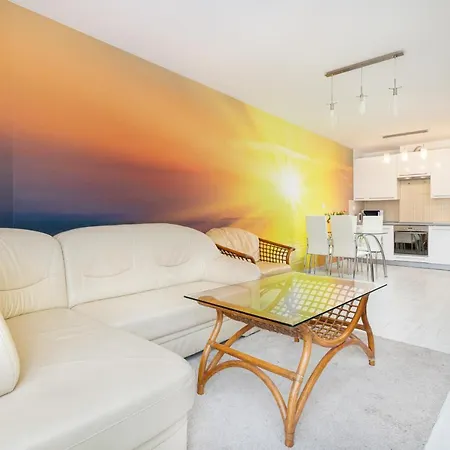 Апартаменты Jantar Apartamenty - Wisniowy Sad Kolobrzeg