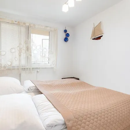 Jantar Apartamenty - Wisniowy Sad Kolobrzeg * Колобжег