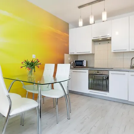 Jantar Apartamenty - Wisniowy Sad Kolobrzeg Колобжег