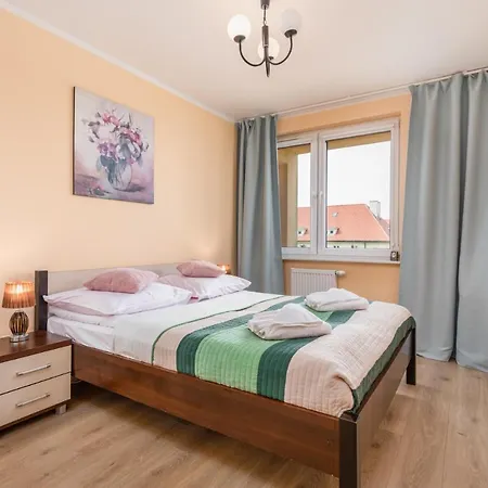 Апартаменты Jantar Apartamenty - Wisniowy Sad Kolobrzeg