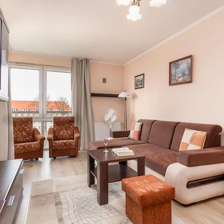 Jantar Apartamenty - Wisniowy Sad Kolobrzeg Апартаменты